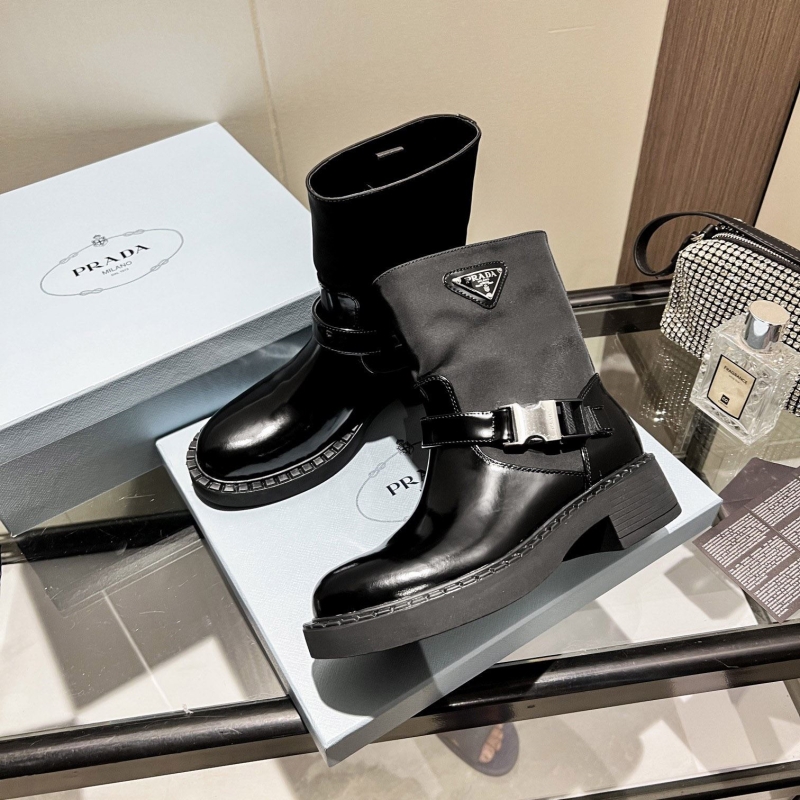 Pra*a boots